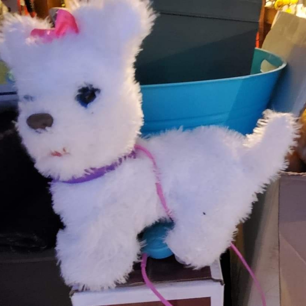 Furreal Friends white puppy